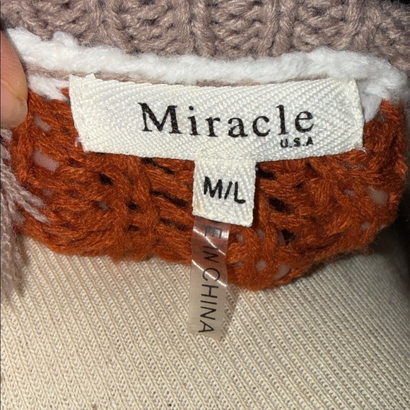 Miracle Multicolor V-Neck Fringed Sweater - Picture 6 of 7